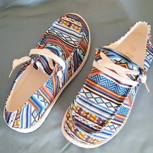 Made in China. Size 39